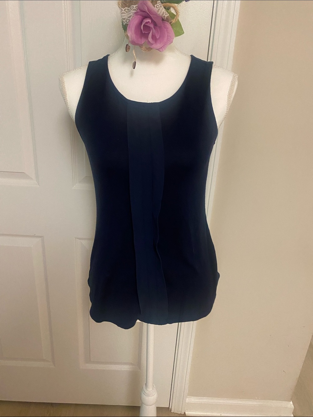 The Limited Navy Sleeveless Pleated-Front Tank Top